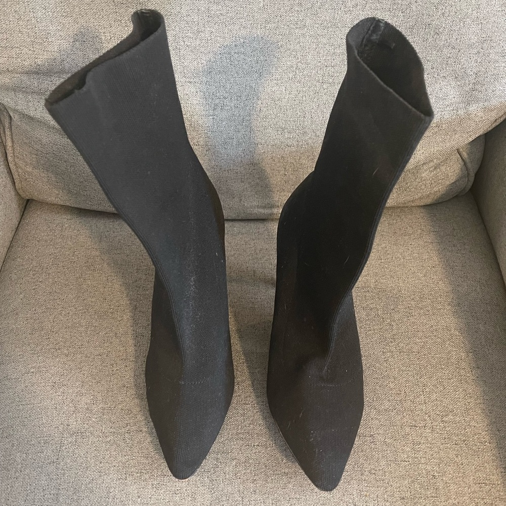 Sock bootie